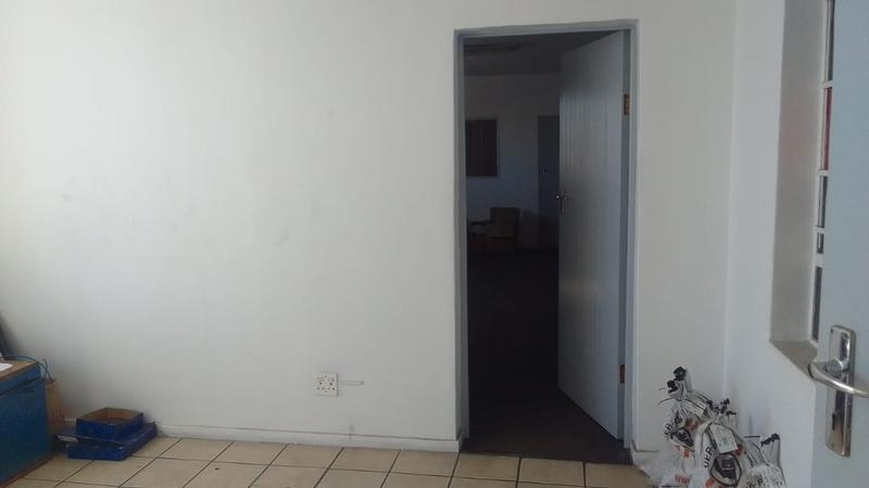 To Let commercial Property for Rent in Parow Industrial Western Cape